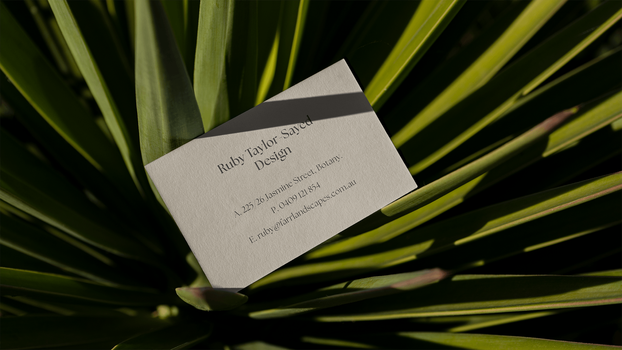 Farr Landscapes logo presentation 1920×1080 v01-11